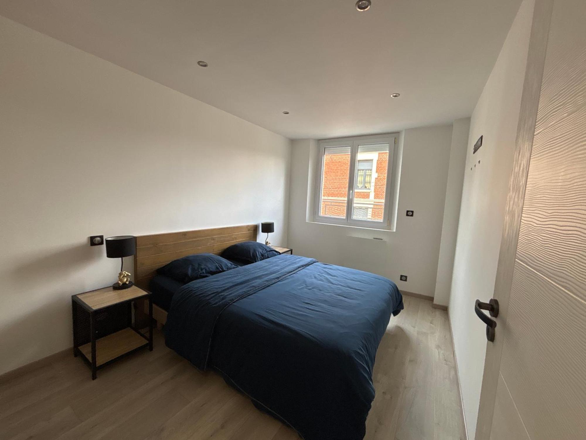 Appartement De Adrien Garage Prive Charleville-Mézières Dış mekan fotoğraf
